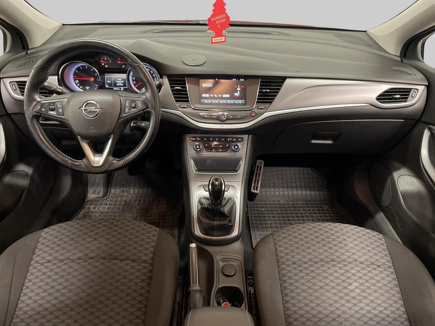 OPEL Astra 2016