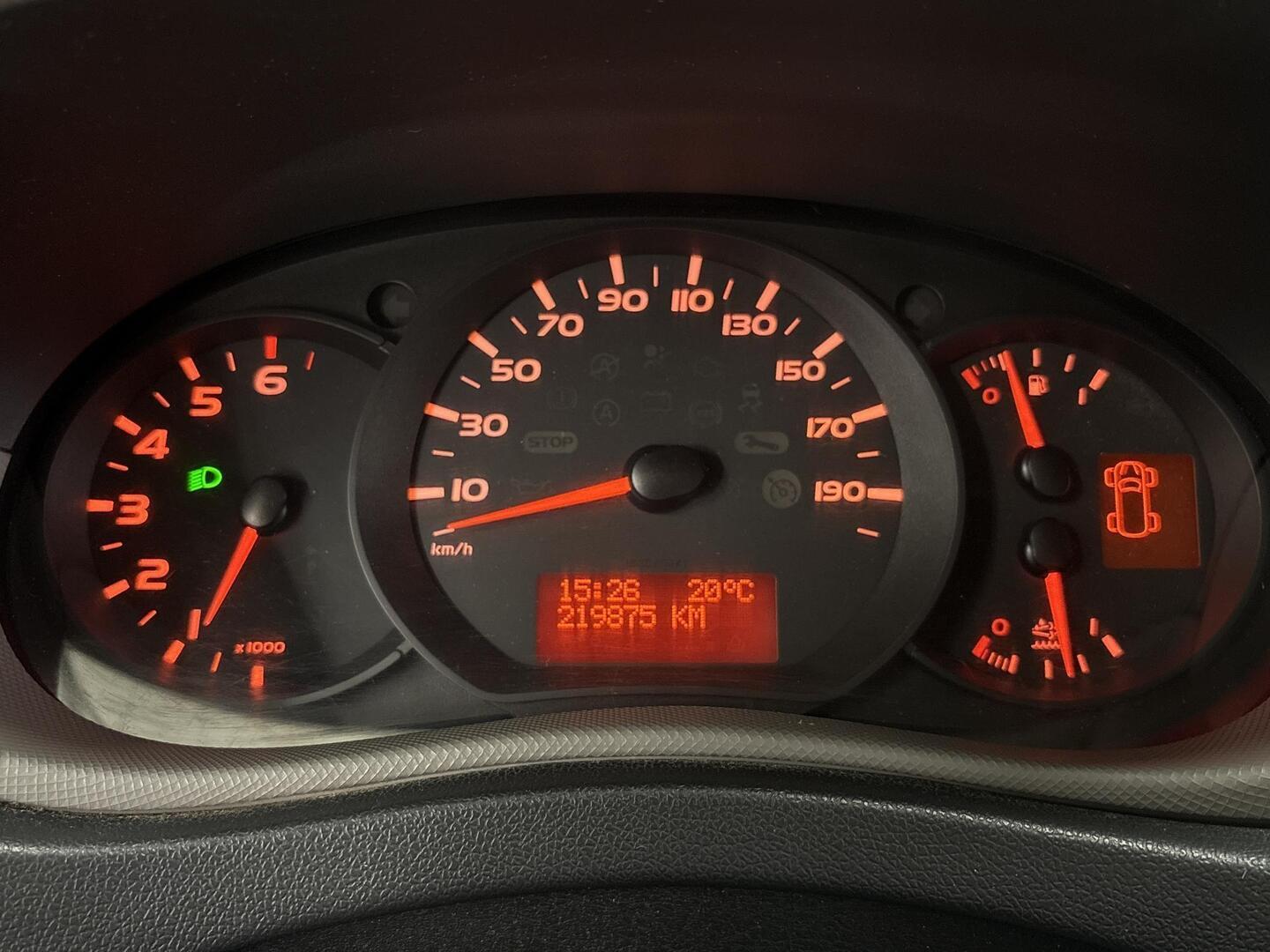 NISSAN NV400 2018
