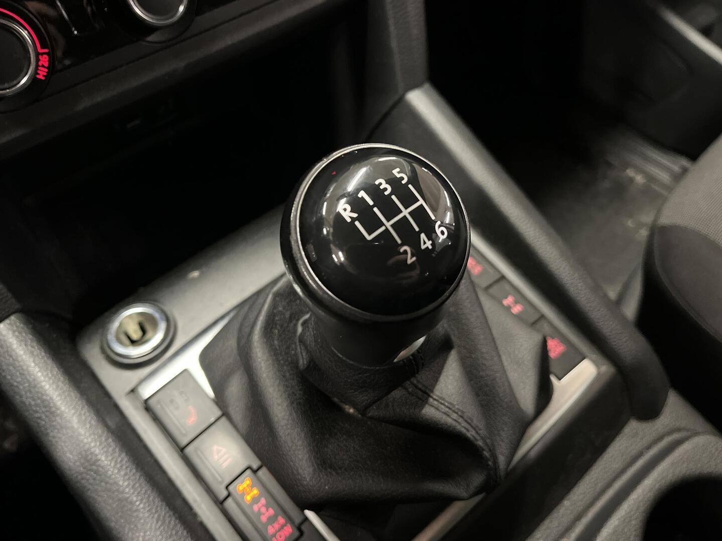 VOLKSWAGEN Amarok 2019