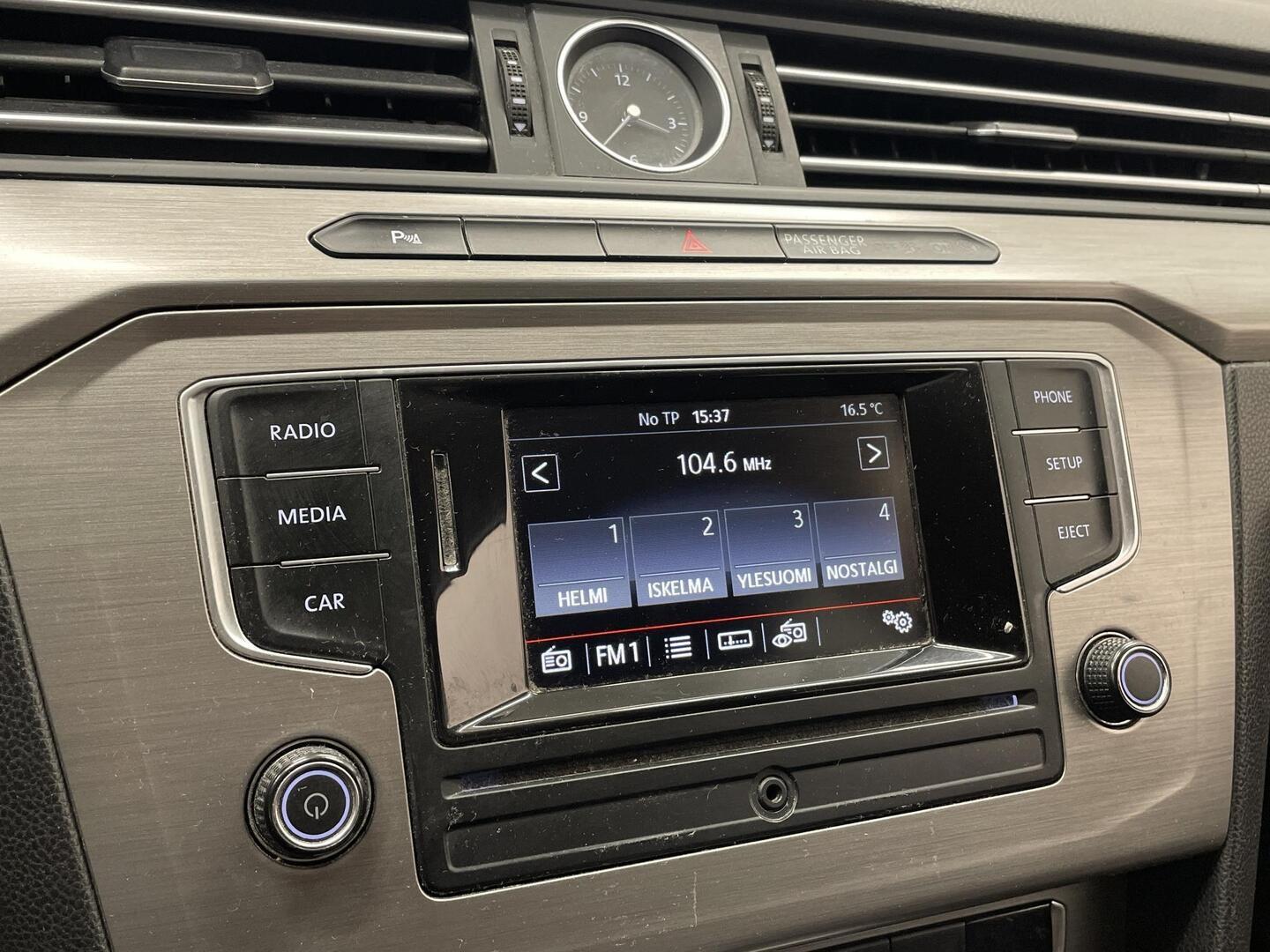 VOLKSWAGEN Passat 2015