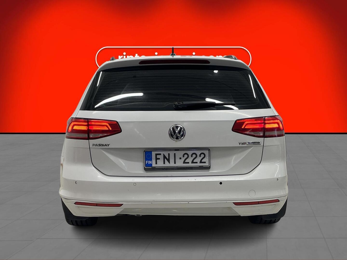 VOLKSWAGEN Passat 2015
