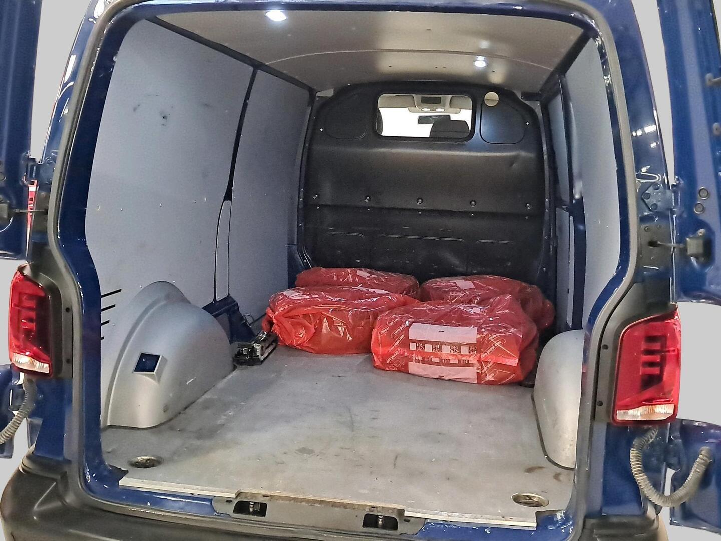 VOLKSWAGEN Transporter 2020