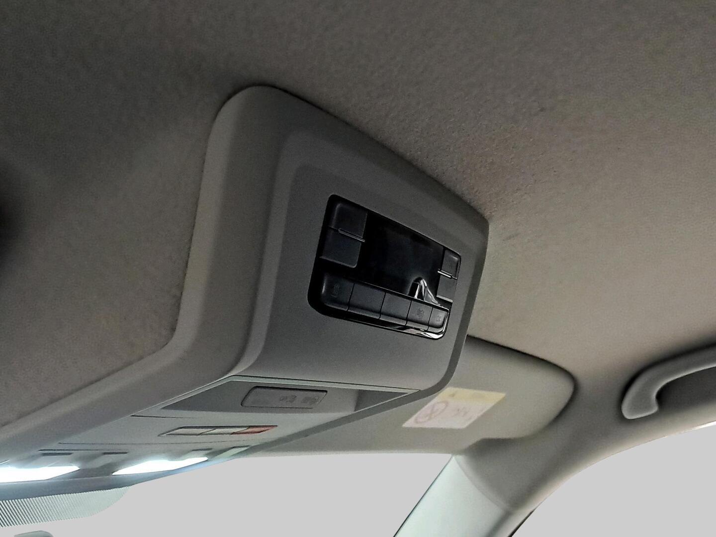 VOLKSWAGEN Transporter 2020