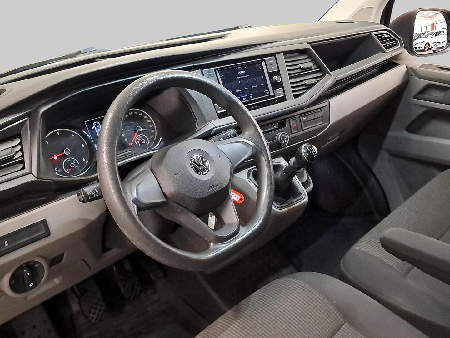 VOLKSWAGEN Transporter 2020