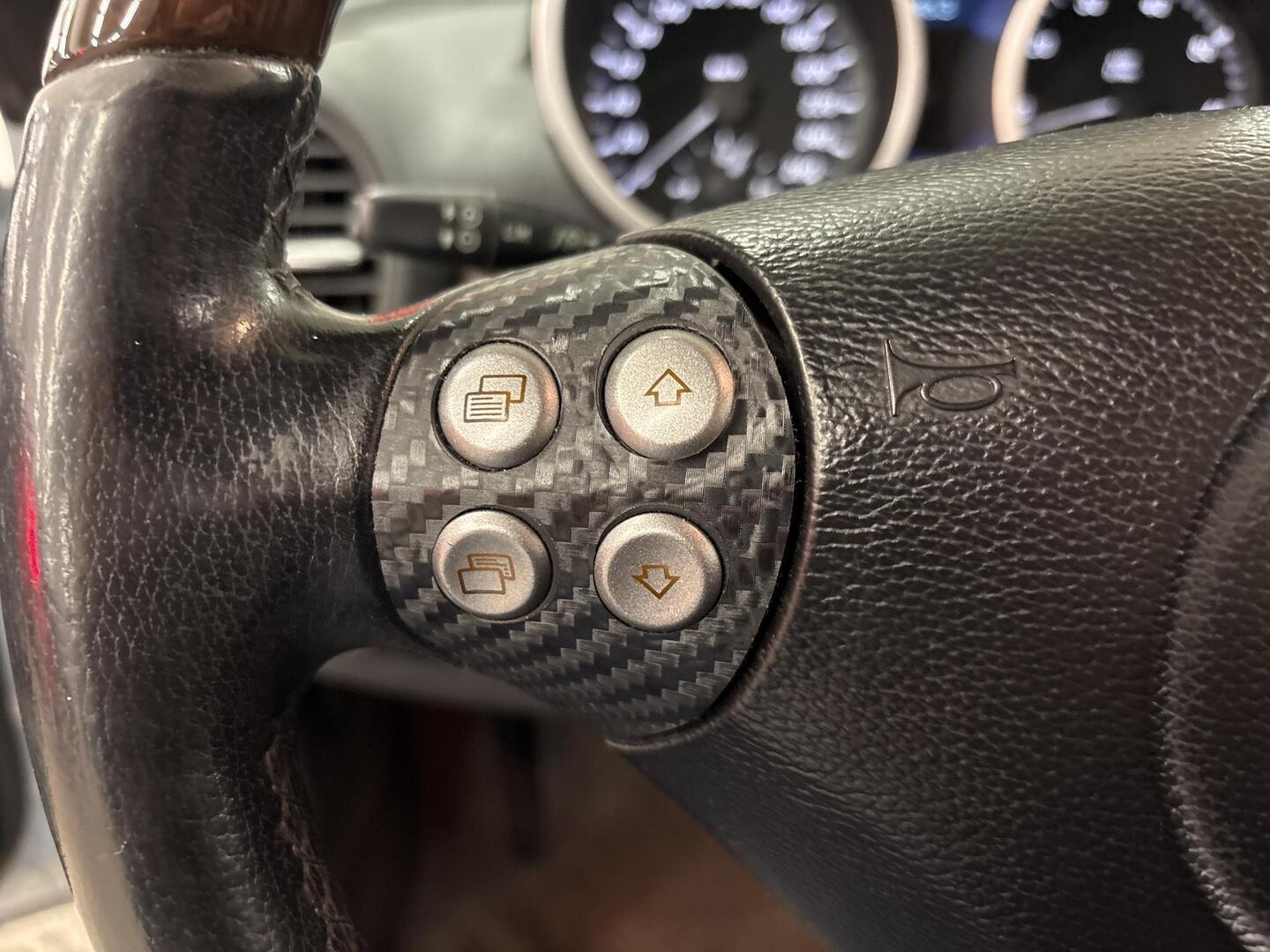 MERCEDES-BENZ SLK 2004