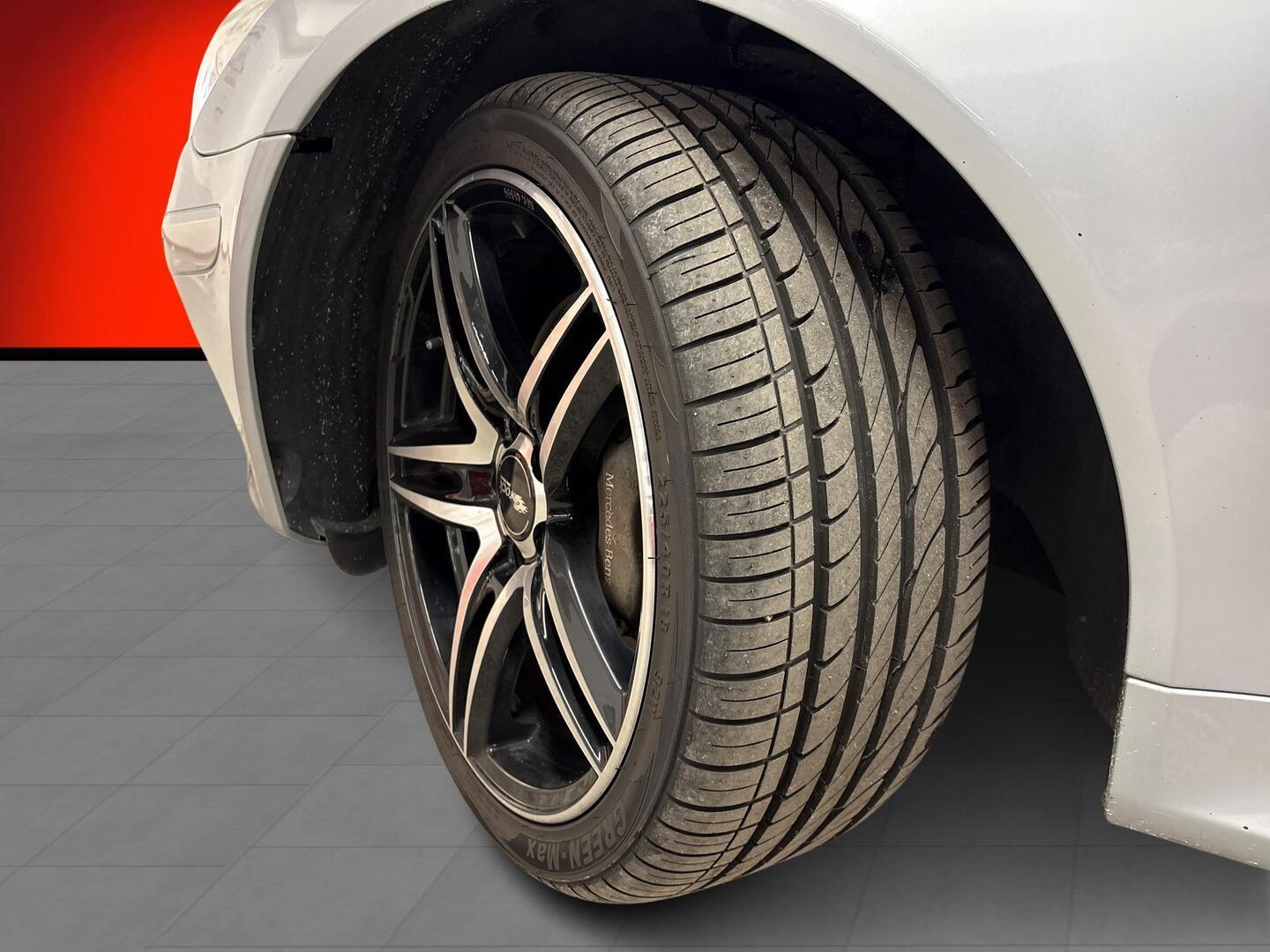 MERCEDES-BENZ SLK 2004