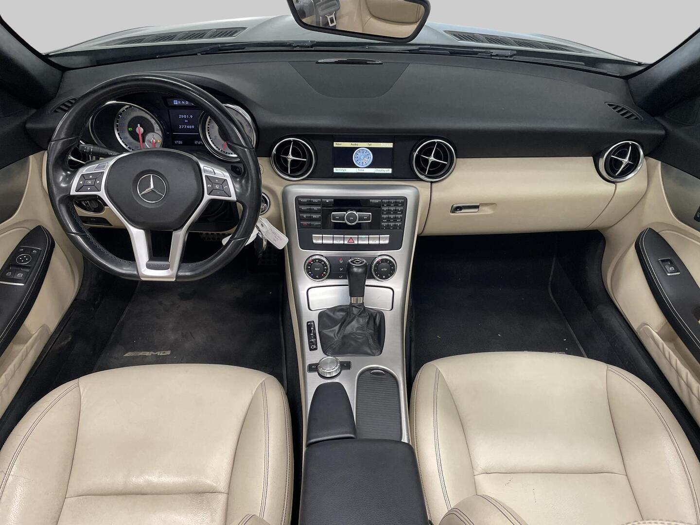 MERCEDES-BENZ SLK 2011