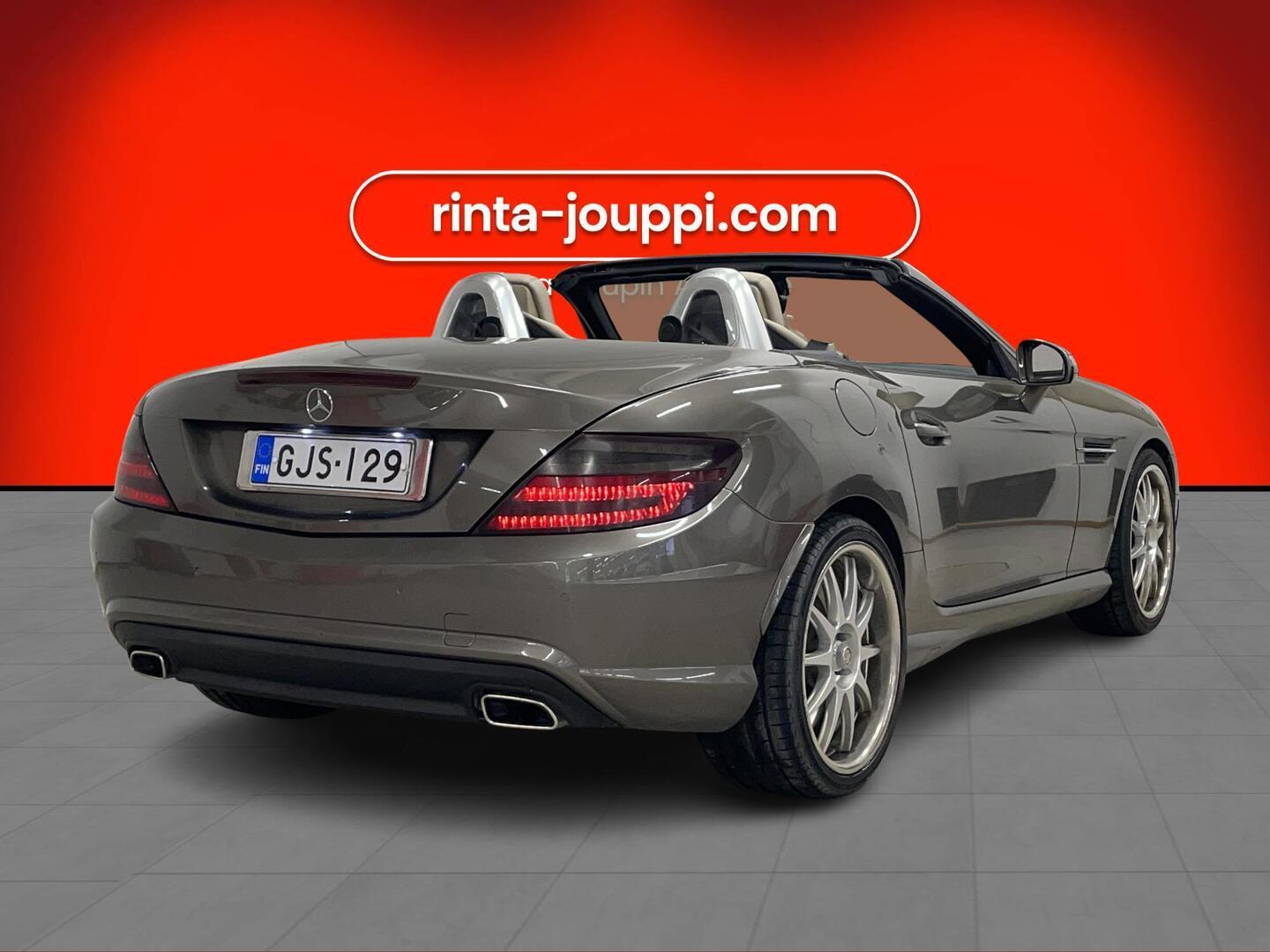 MERCEDES-BENZ SLK 2011