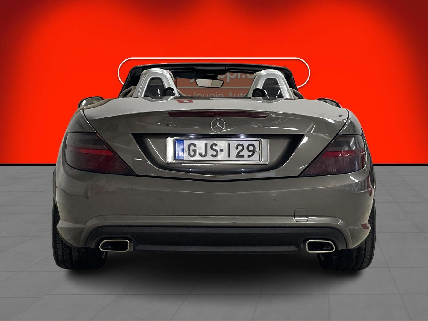 MERCEDES-BENZ SLK 2011