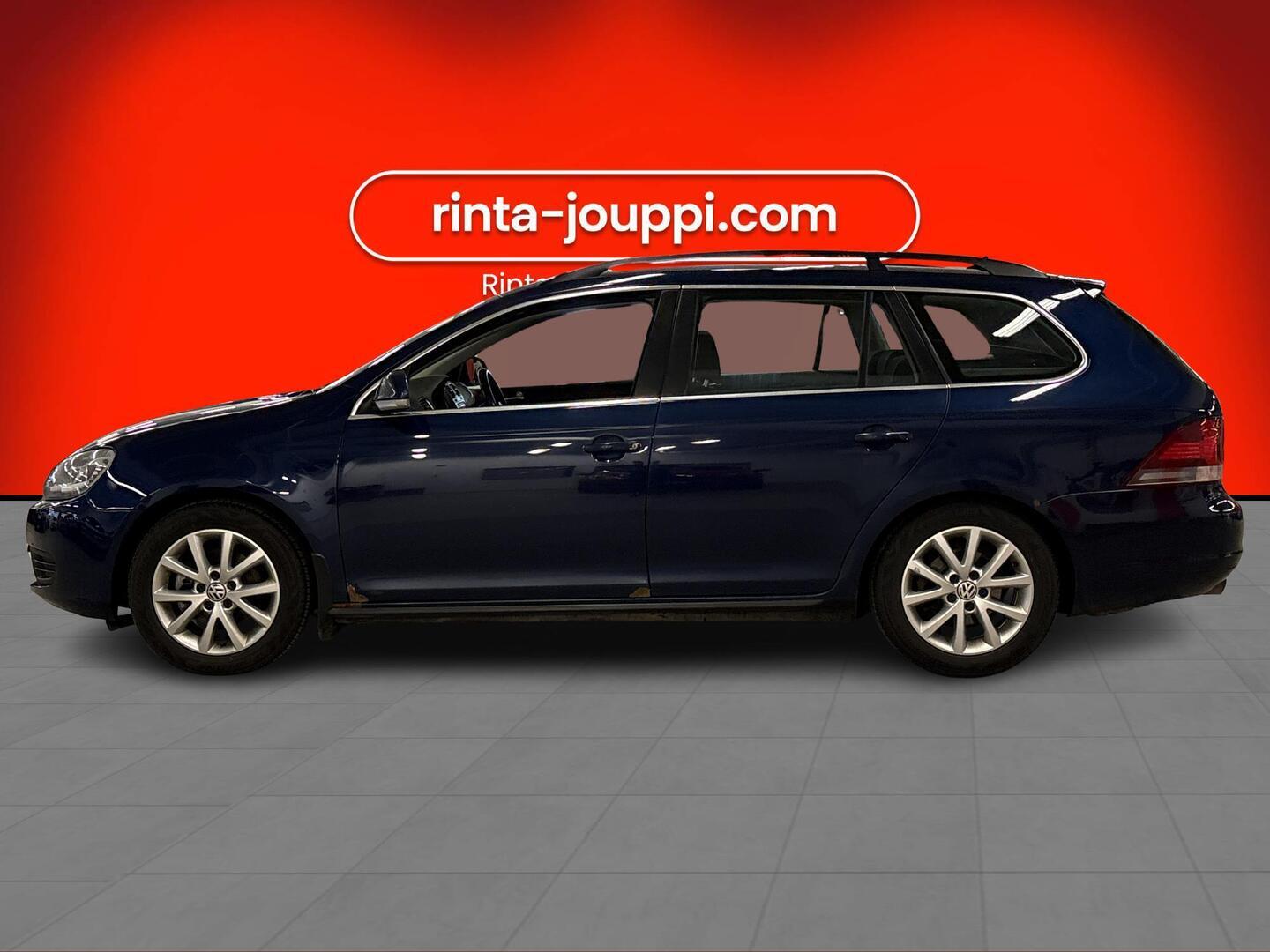 VOLKSWAGEN Golf 2012