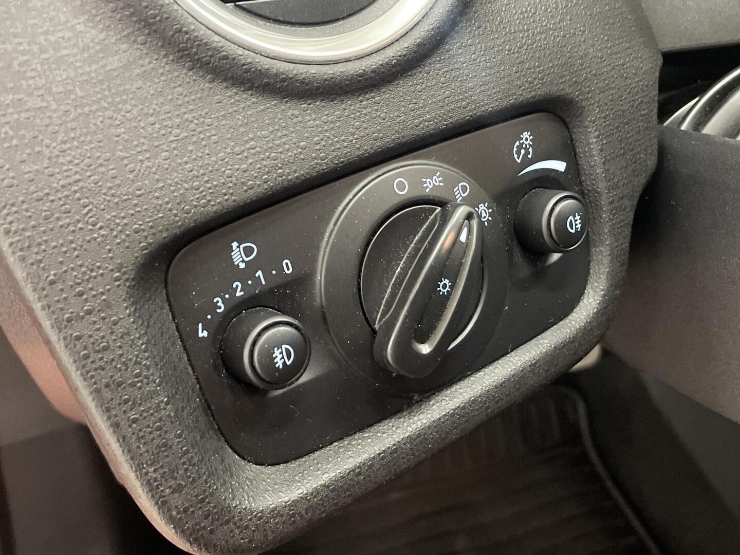 FORD Fiesta 2013