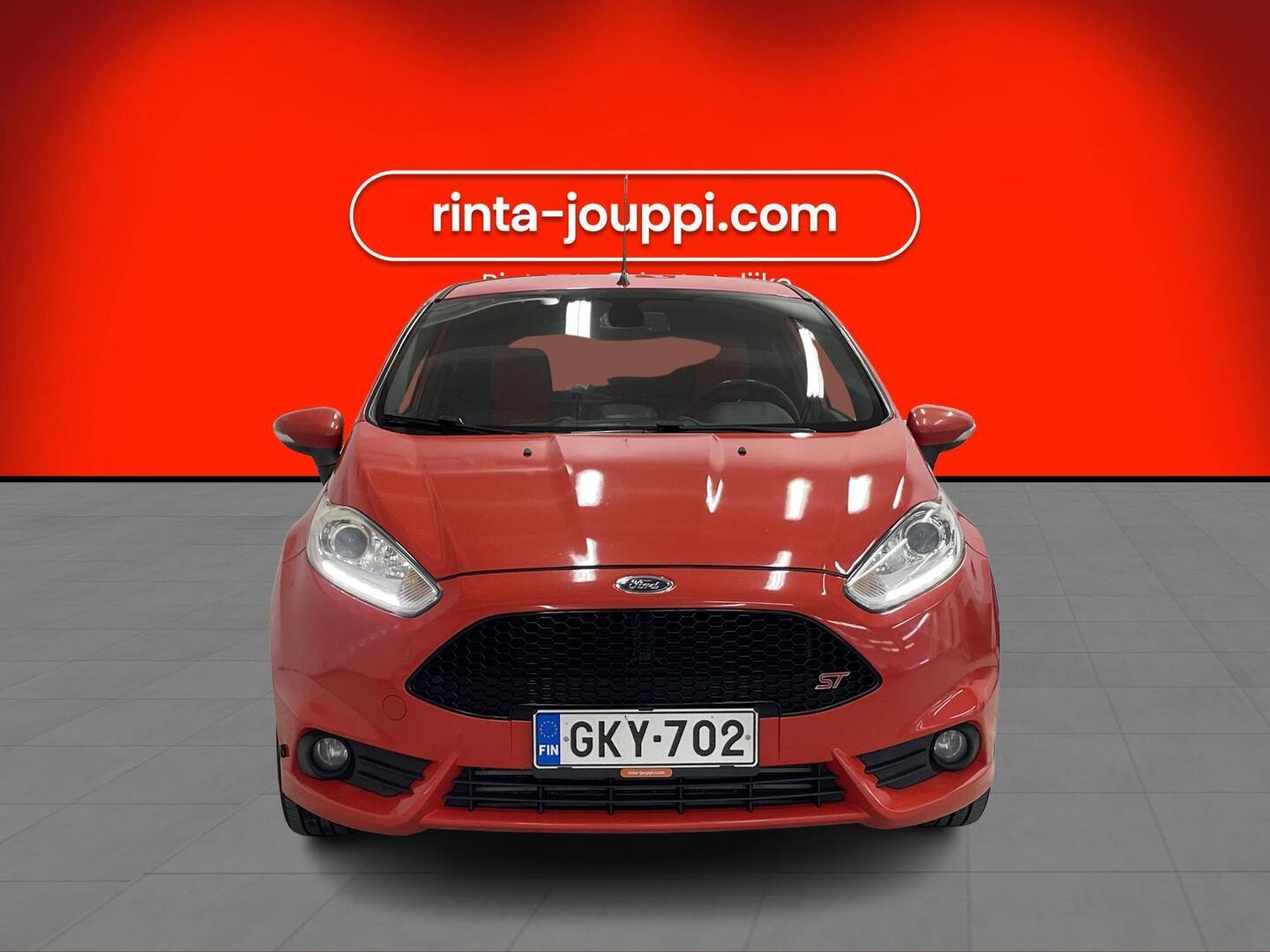 FORD Fiesta 2013