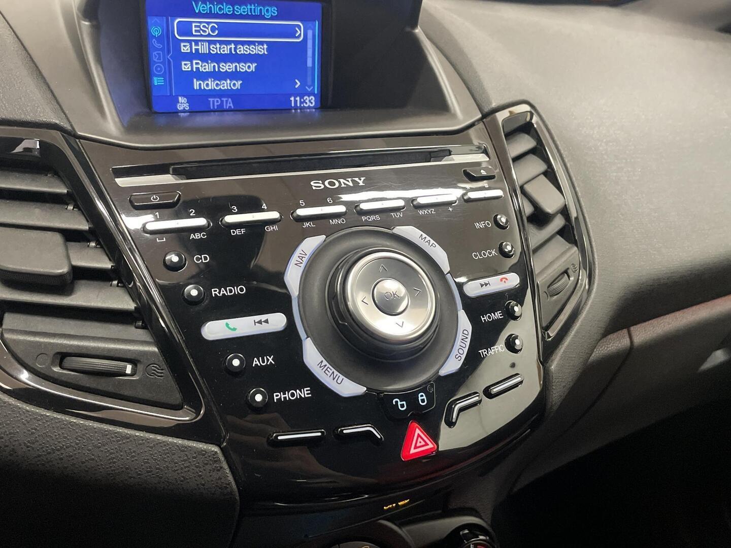 FORD Fiesta 2013