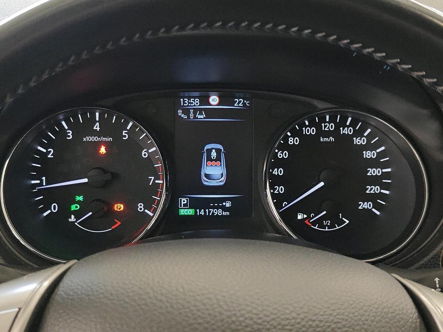 NISSAN Qashqai 2016