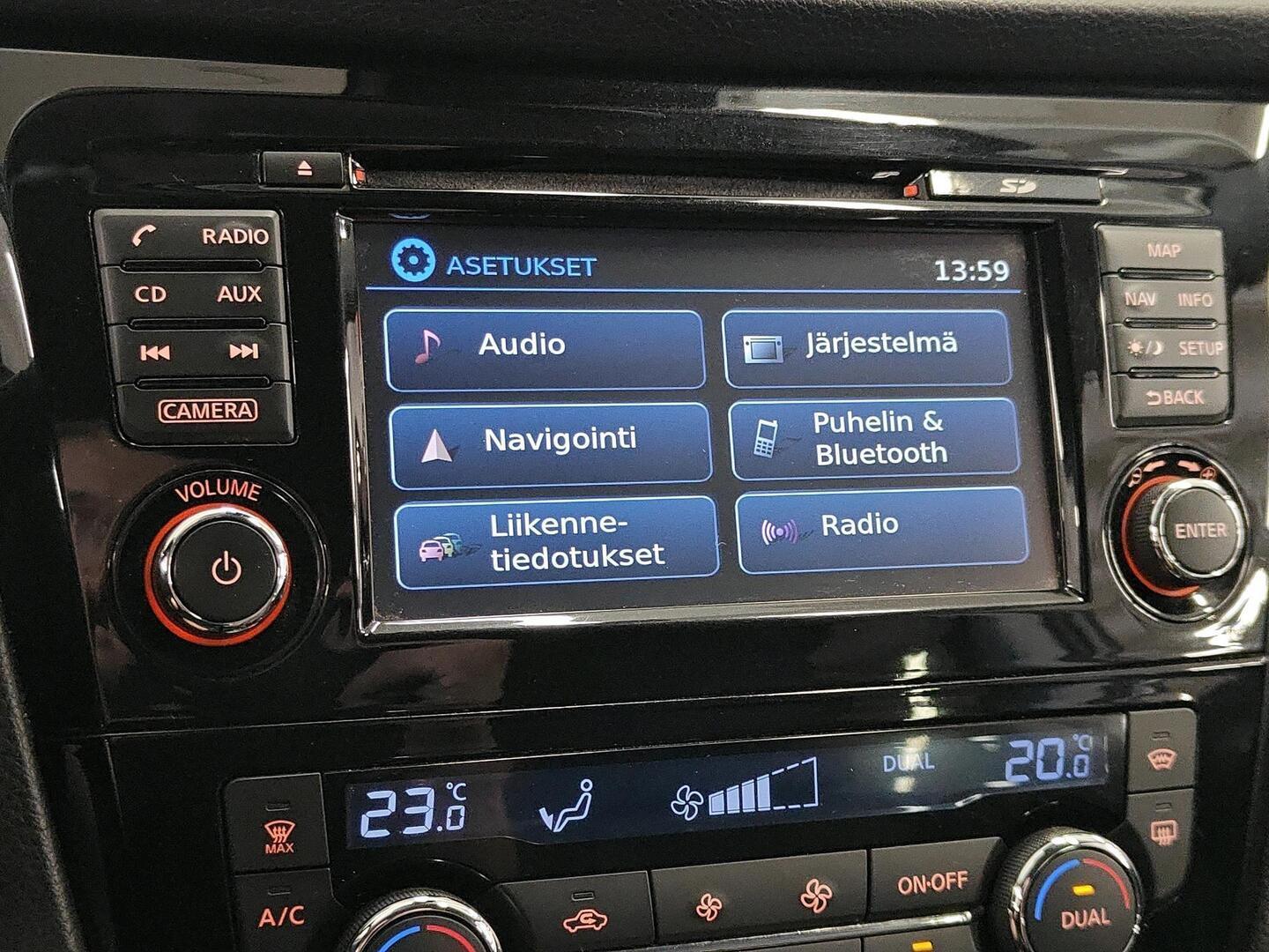 NISSAN Qashqai 2016