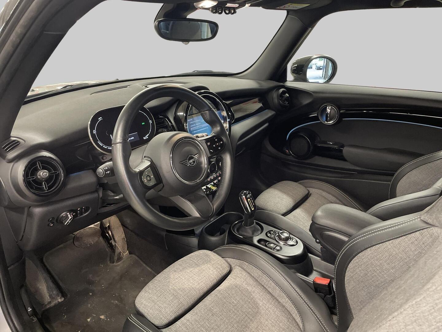 MINI Hatchback 2022