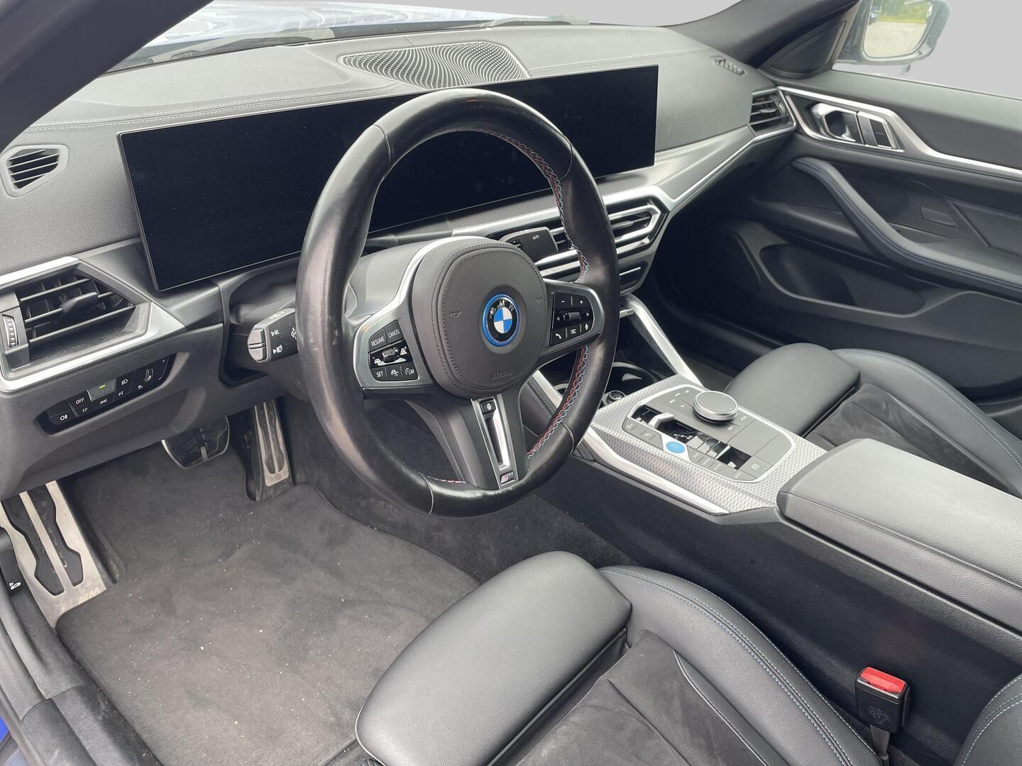 BMW i4 2023