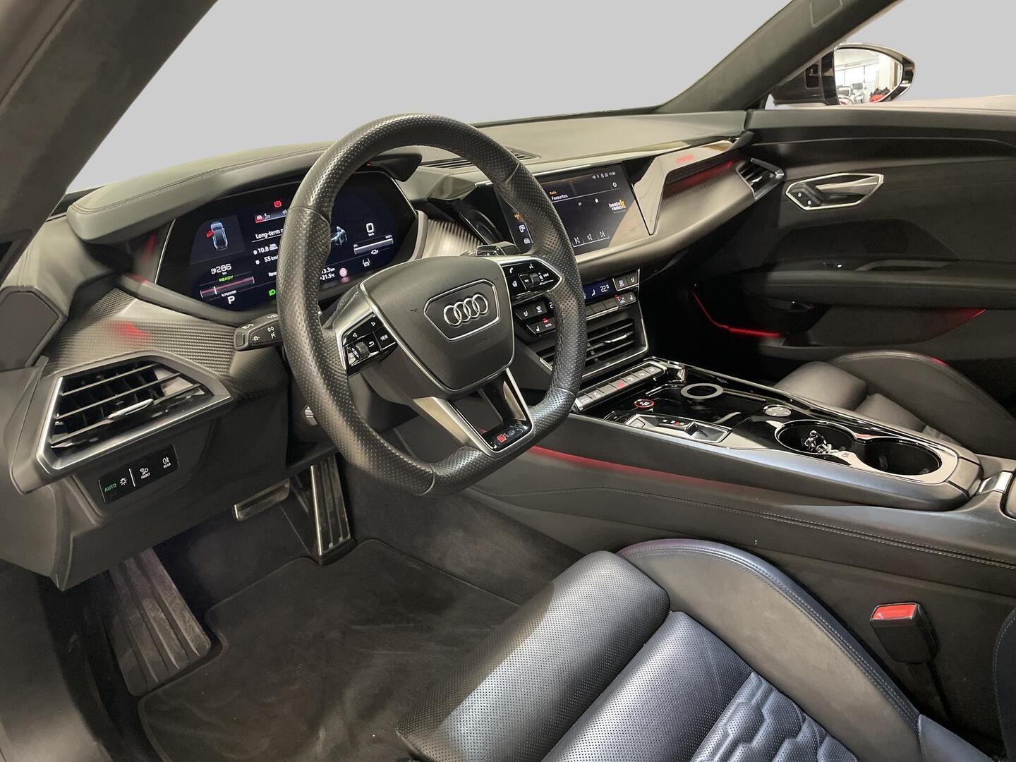 AUDI E-TRON GT RS 2022