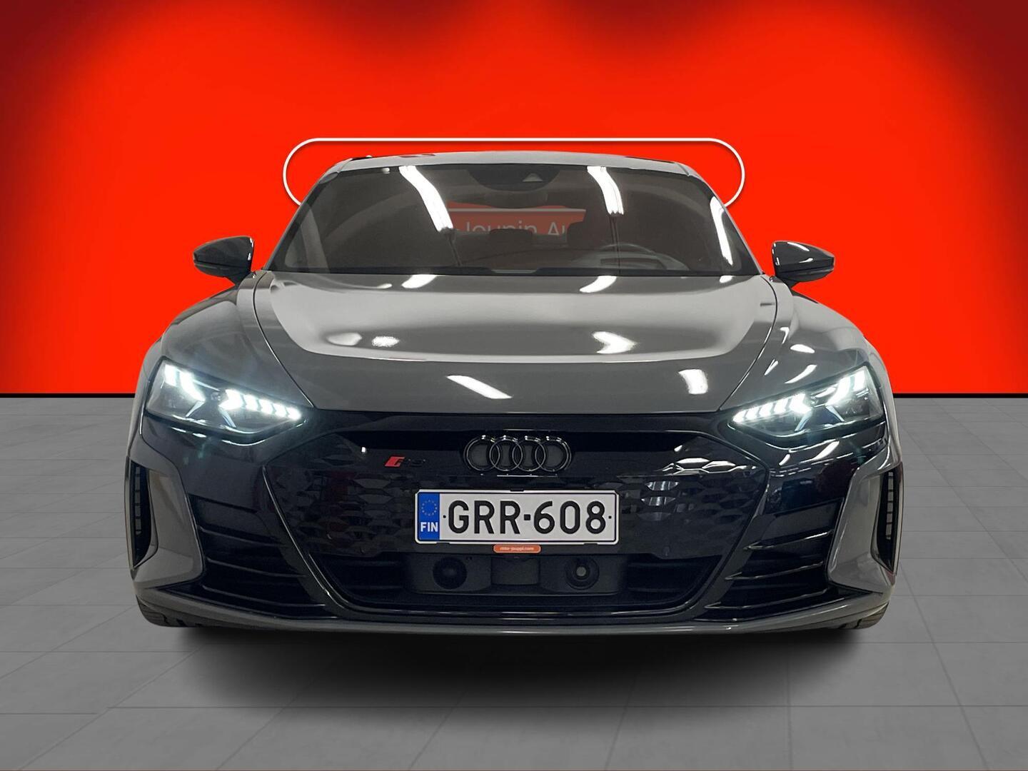 AUDI E-TRON GT RS 2022