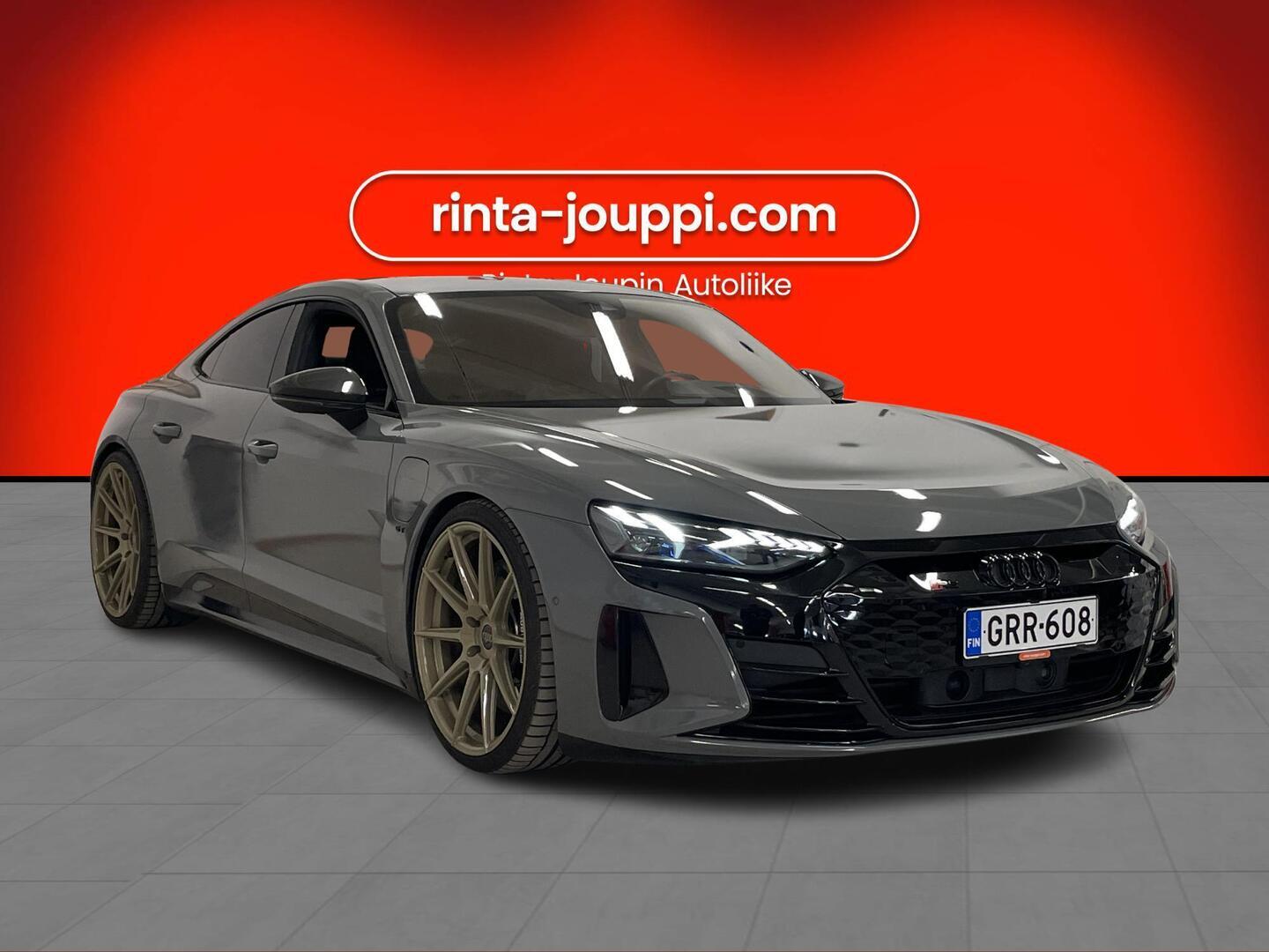 AUDI E-TRON GT RS 2022