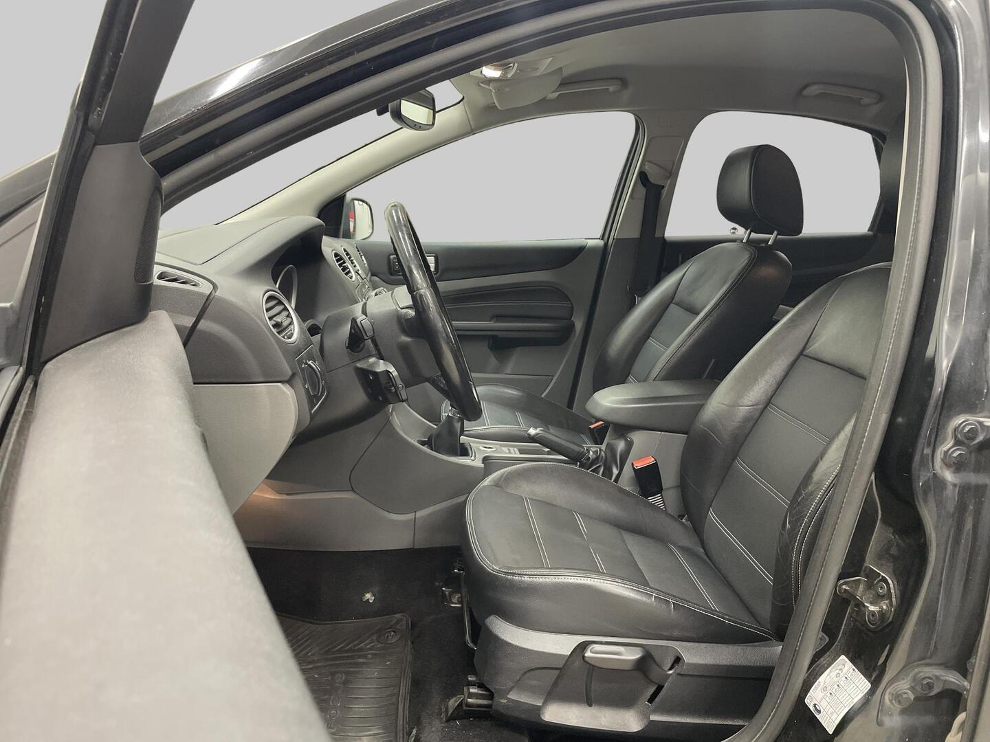 FORD Focus 2008