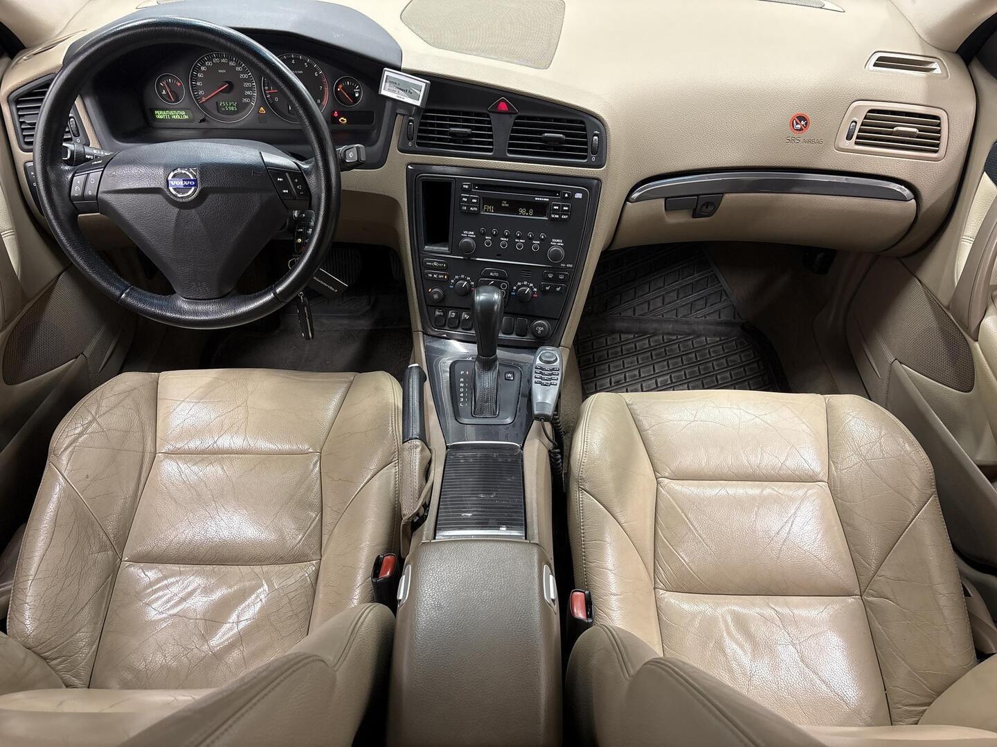VOLVO S60 2005