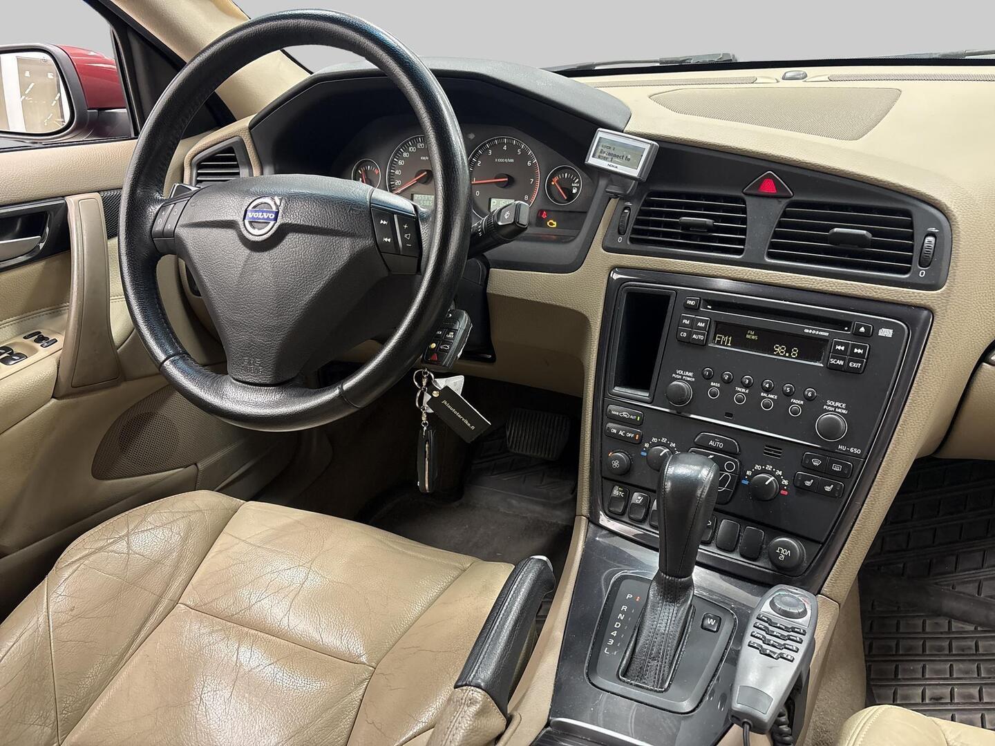 VOLVO S60 2005
