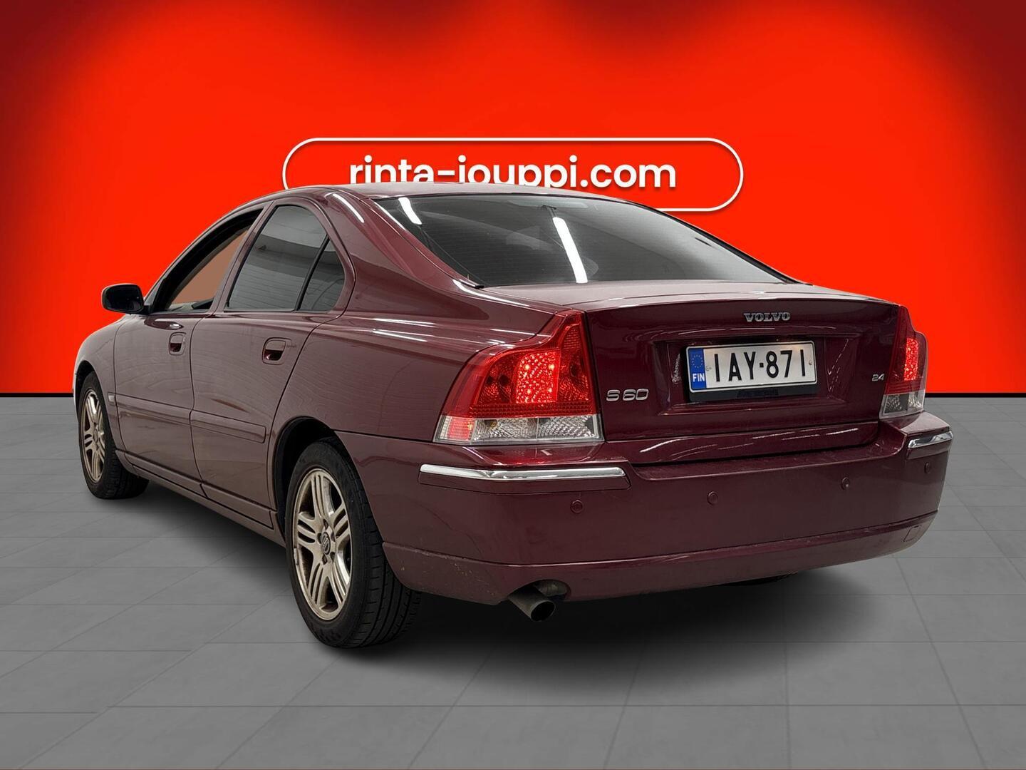 VOLVO S60 2005