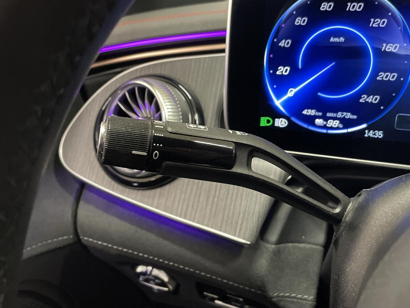 MERCEDES-BENZ EQE 2023