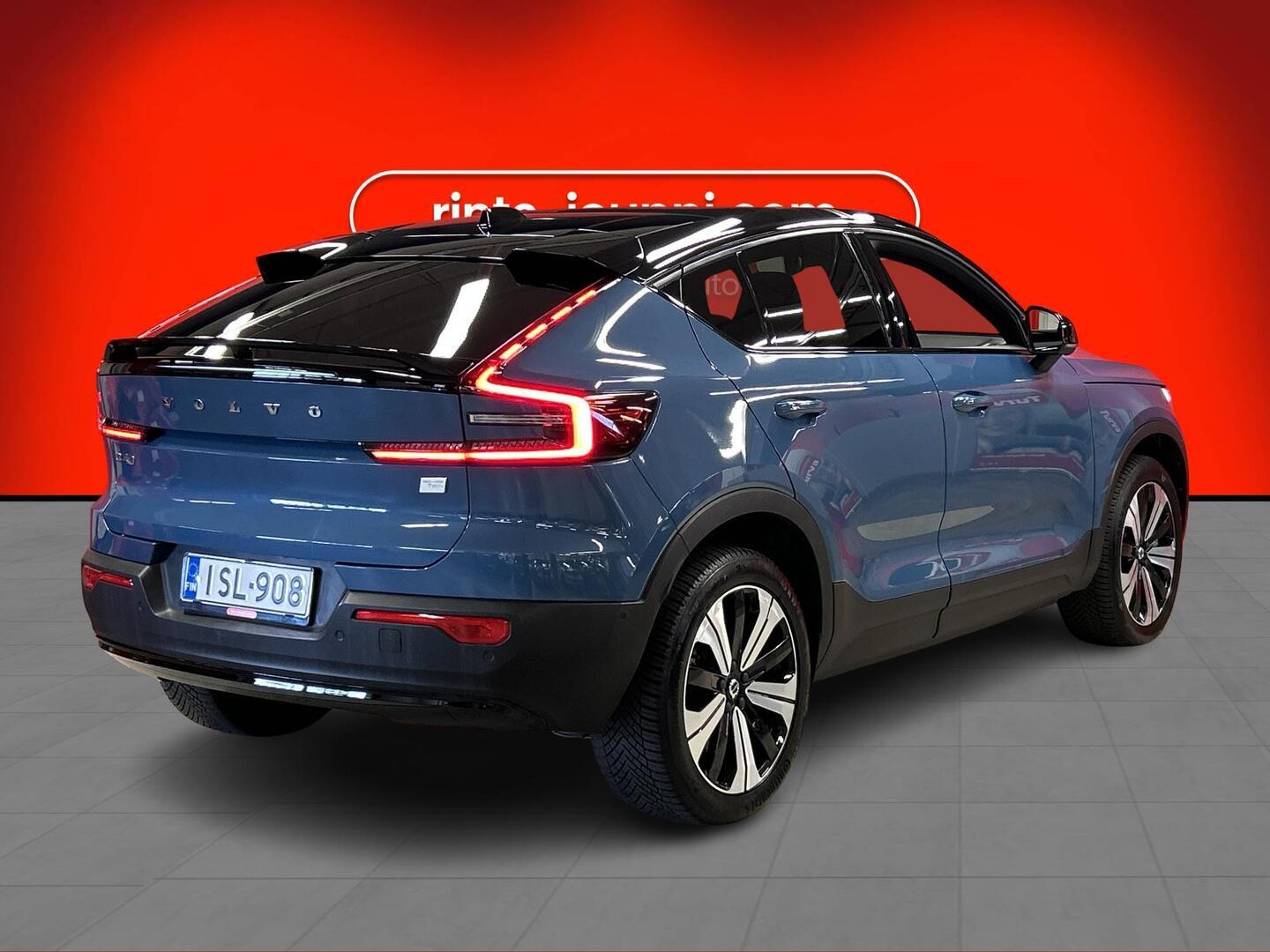 VOLVO C40 2022