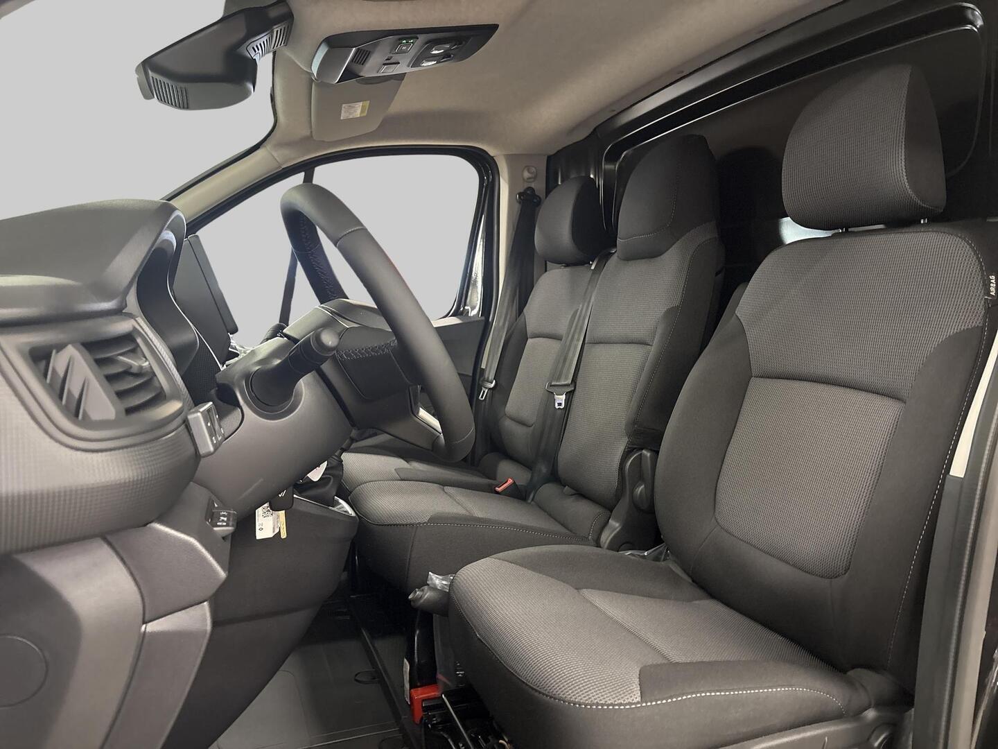 RENAULT Trafic 2026