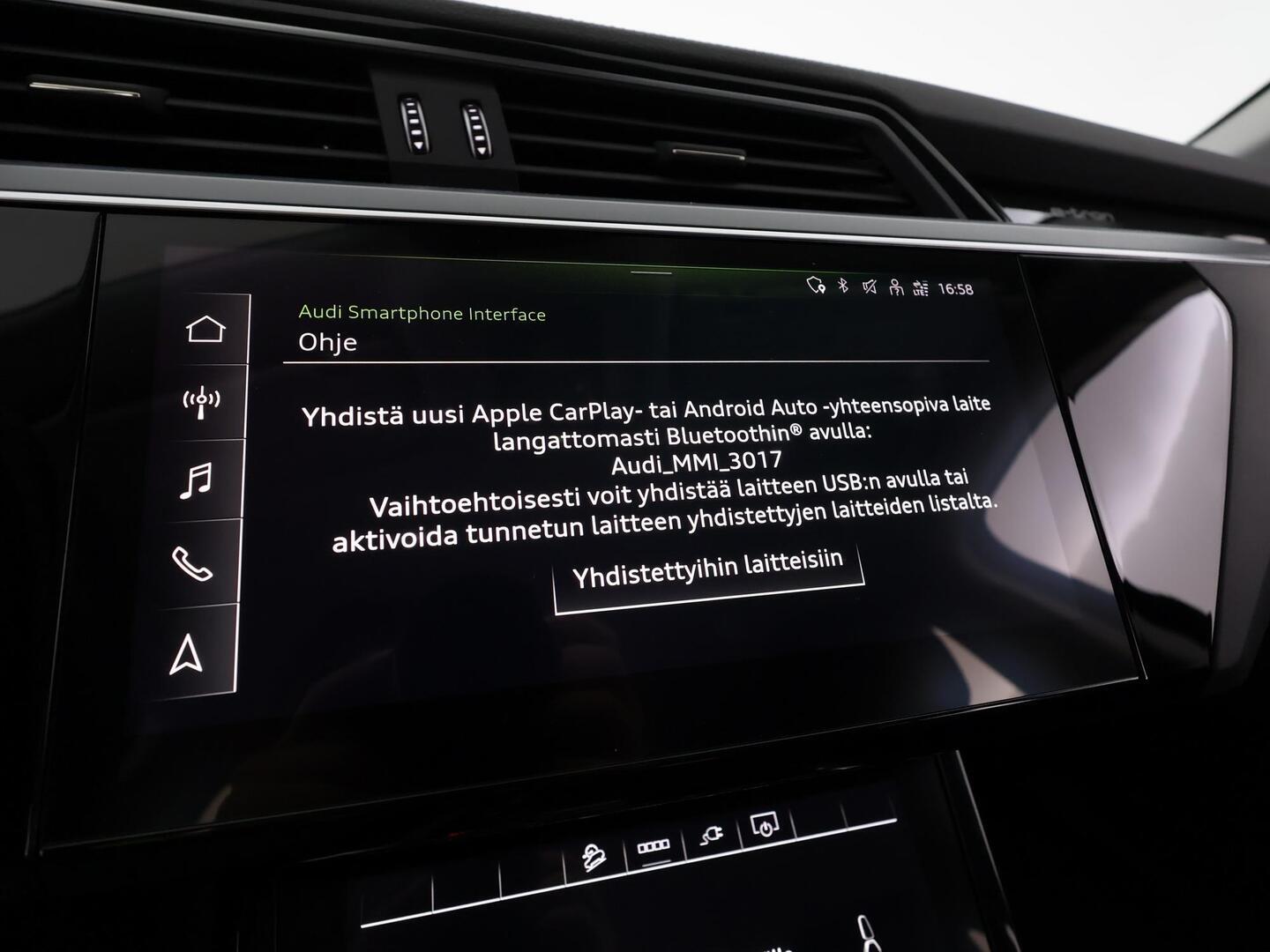 AUDI E-TRON 2022