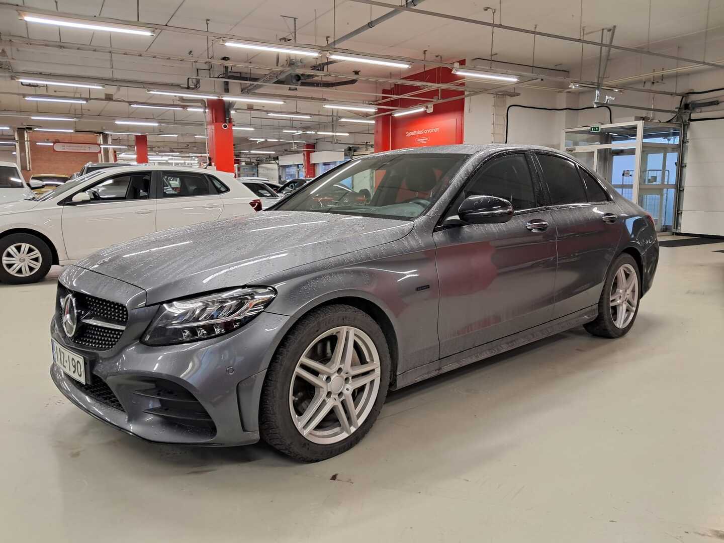 MERCEDES-BENZ C 2020