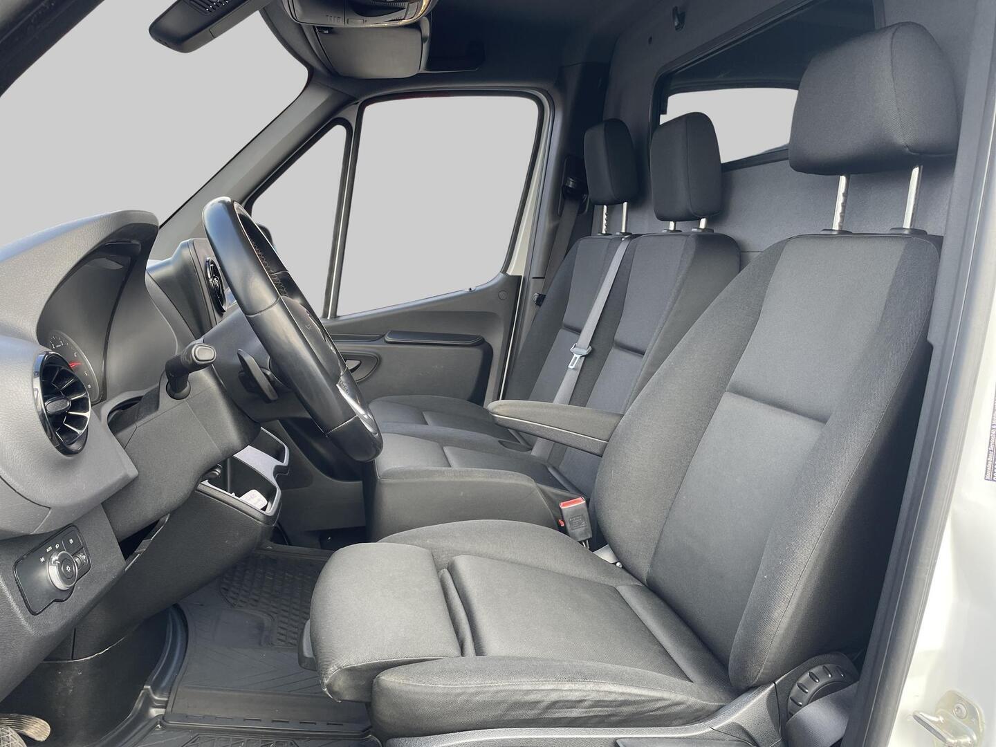 MERCEDES-BENZ Sprinter 2021