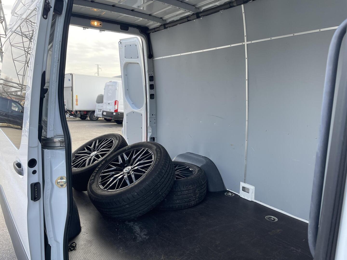 MERCEDES-BENZ Sprinter 2021