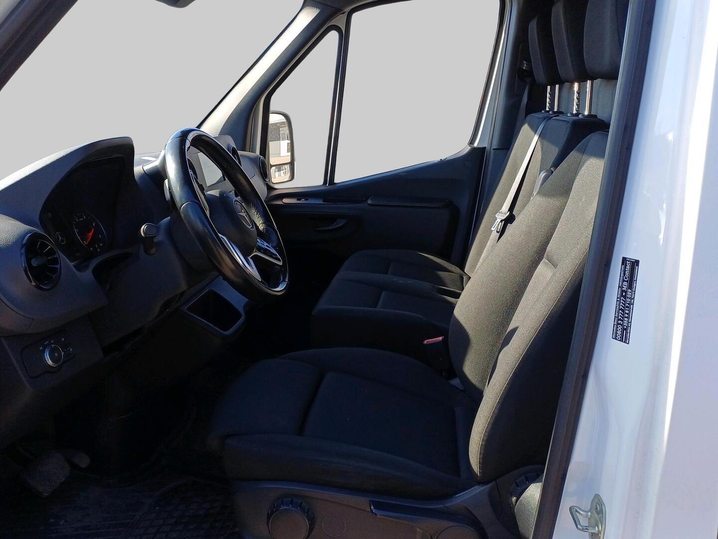 MERCEDES-BENZ Sprinter 2021