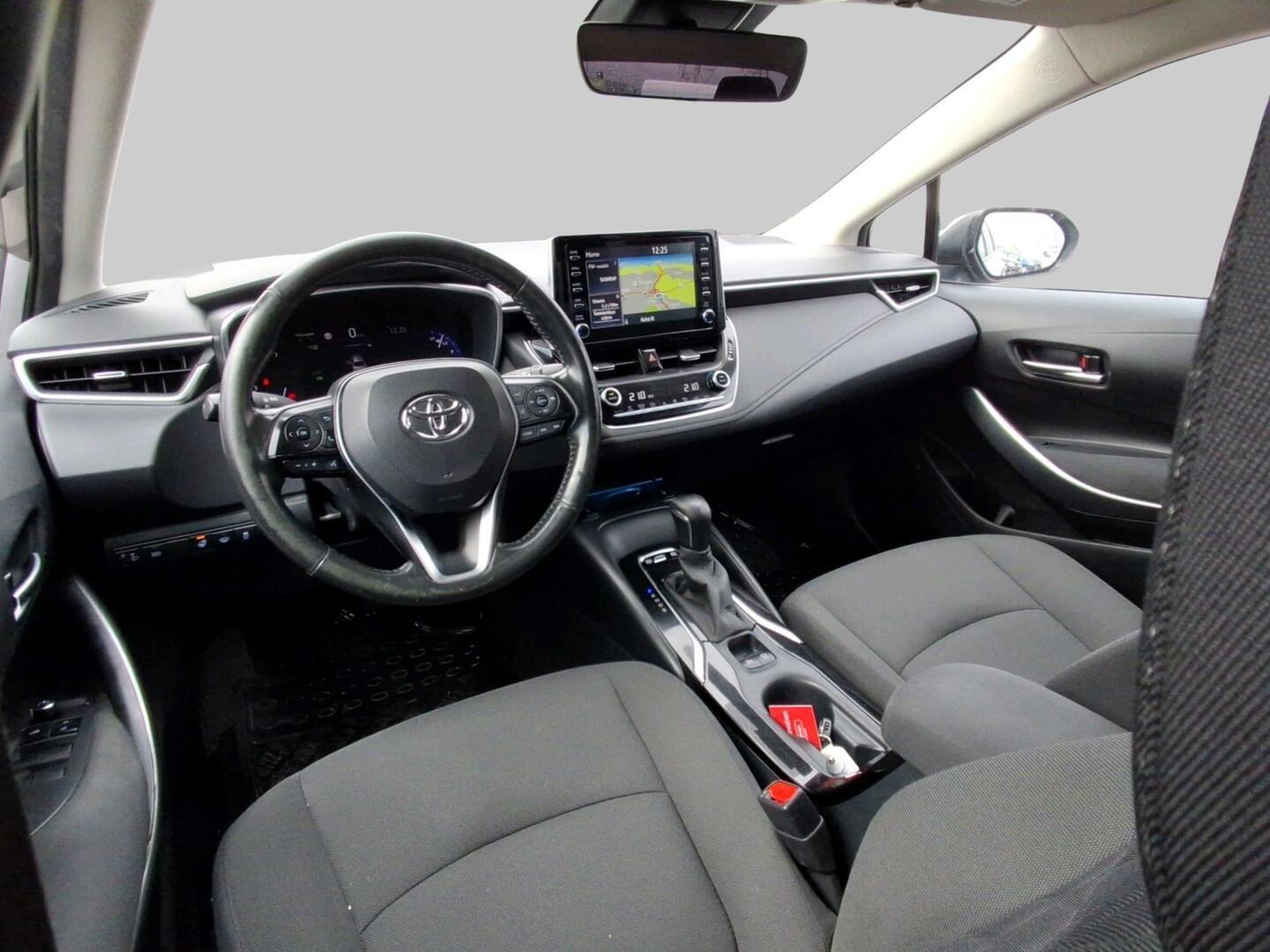 TOYOTA Corolla 2021