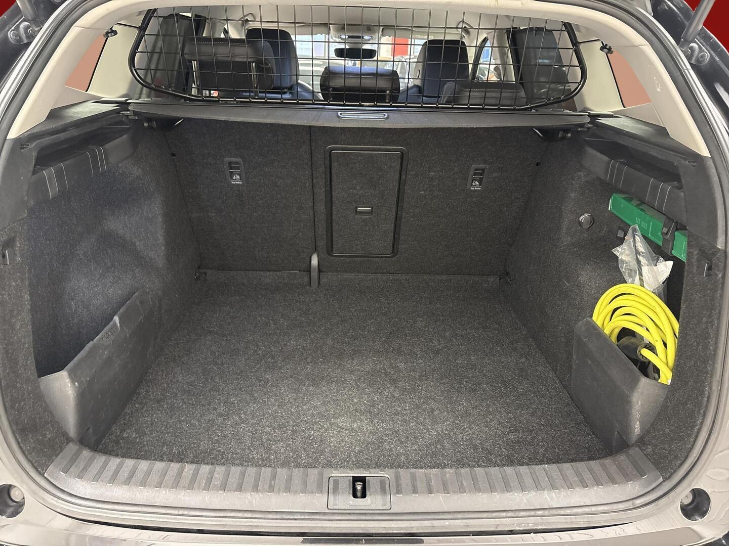 SKODA Enyaq 2023