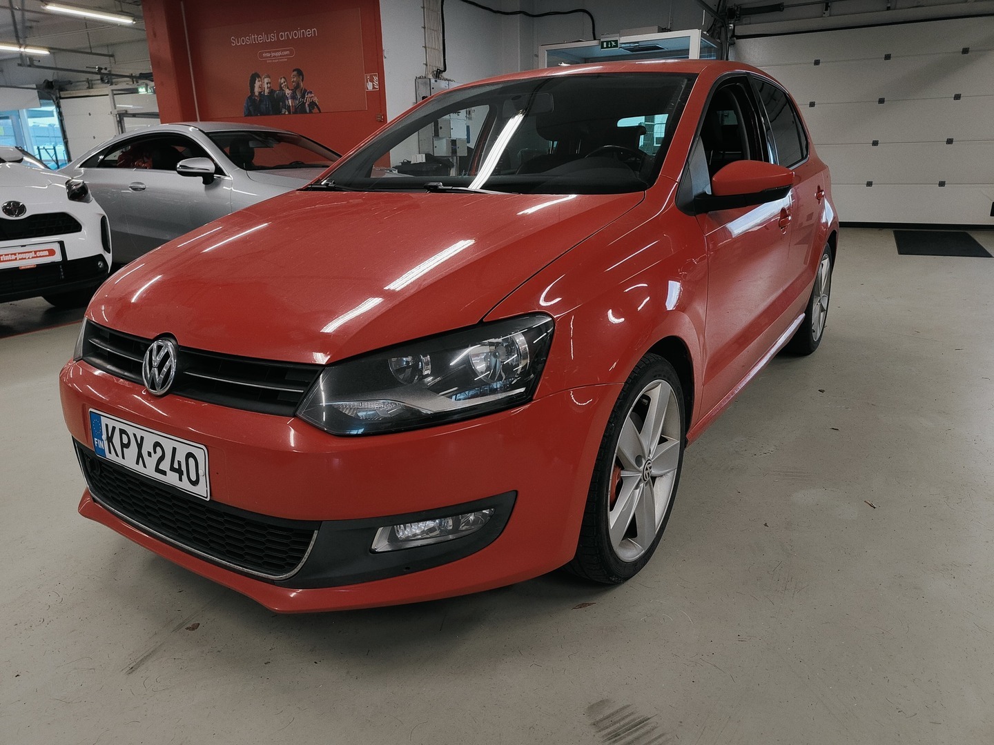 VOLKSWAGEN Polo 2011