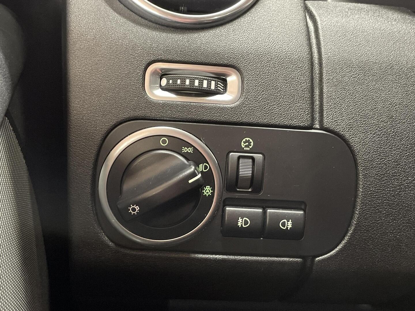 LAND ROVER Discovery 2014