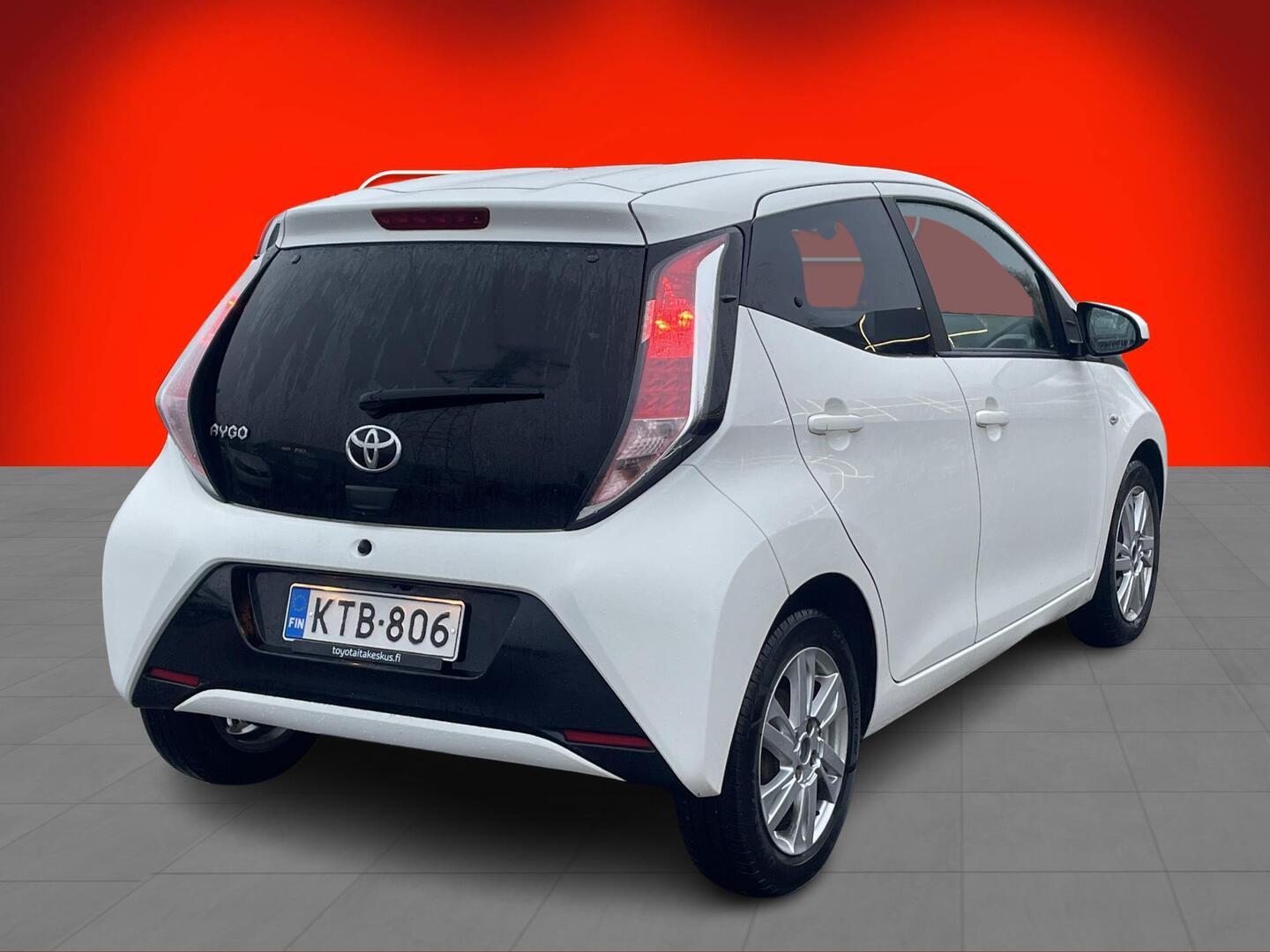 TOYOTA AYGO 2018