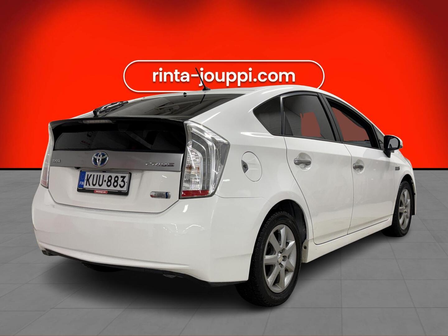 TOYOTA PRIUS PLUG-IN HYBRID 2012