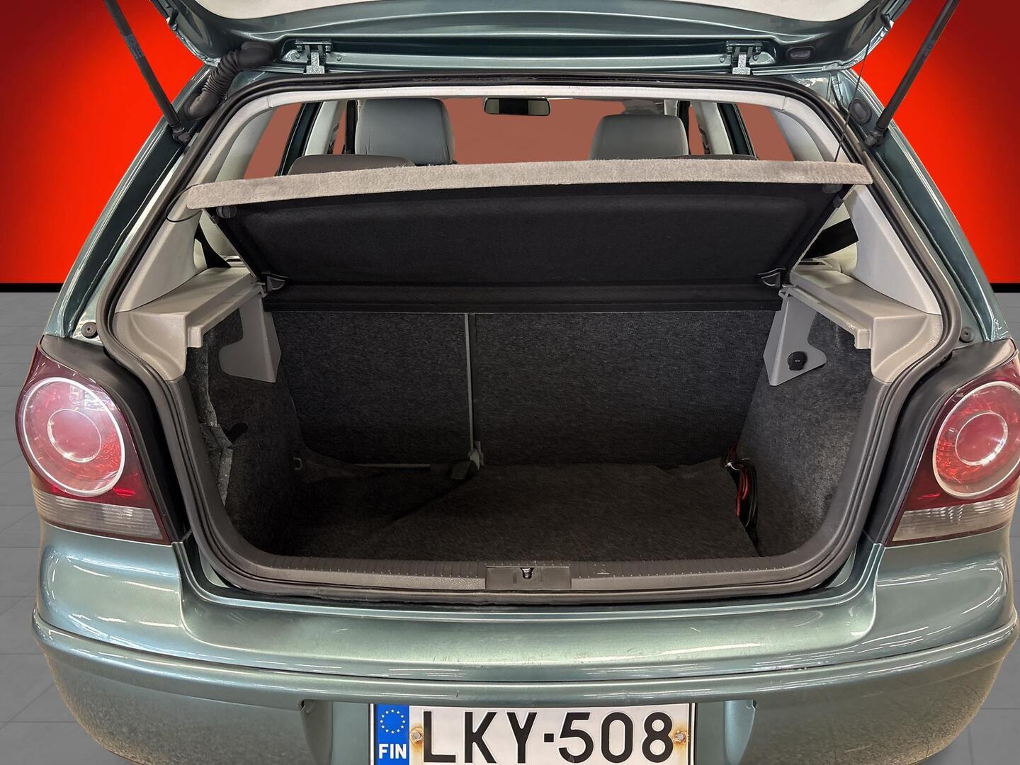 VOLKSWAGEN Polo 2007