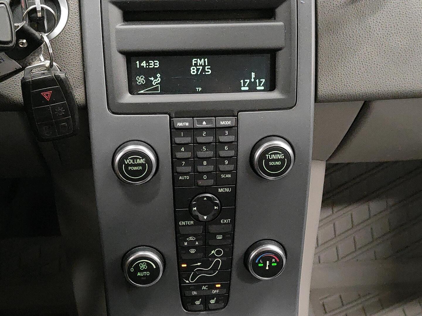 VOLVO S40 2010