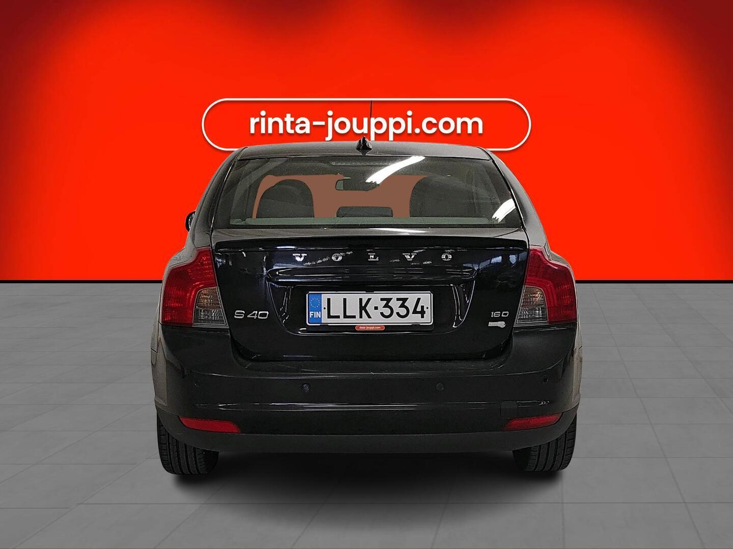 VOLVO S40 2010
