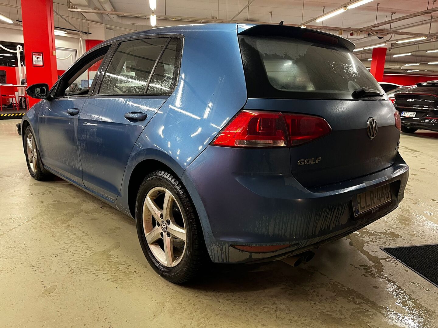 VOLKSWAGEN Golf 2013