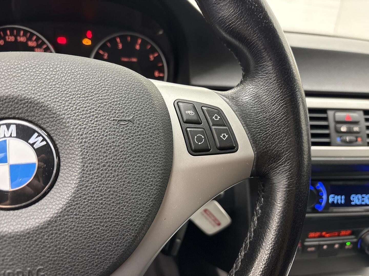 BMW 320 2006