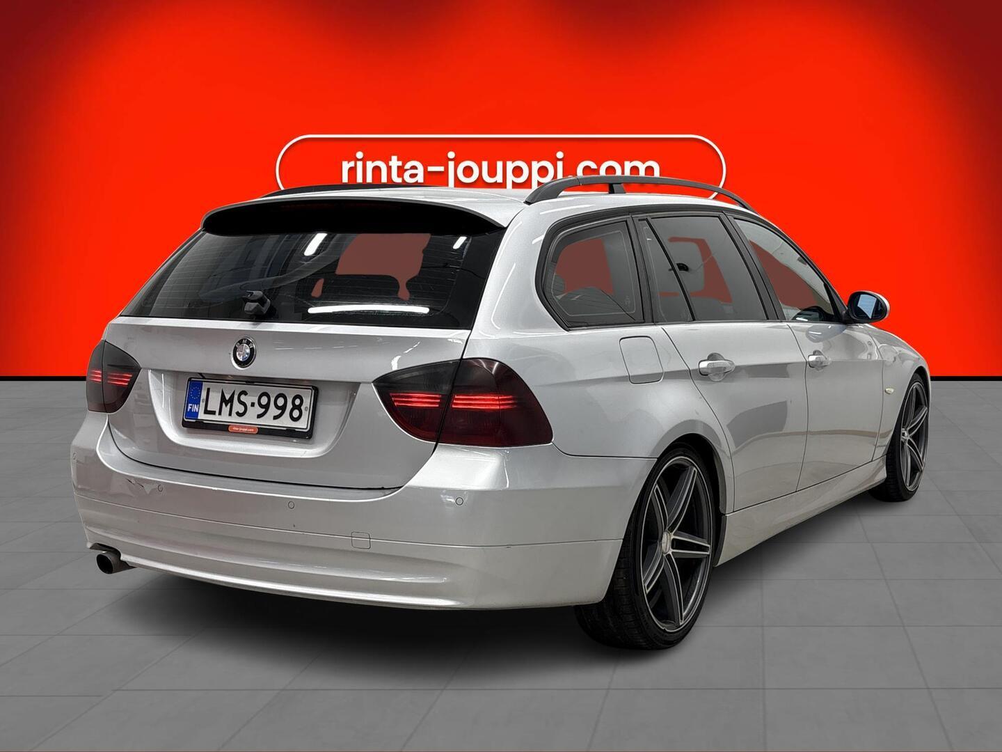 BMW 320 2006