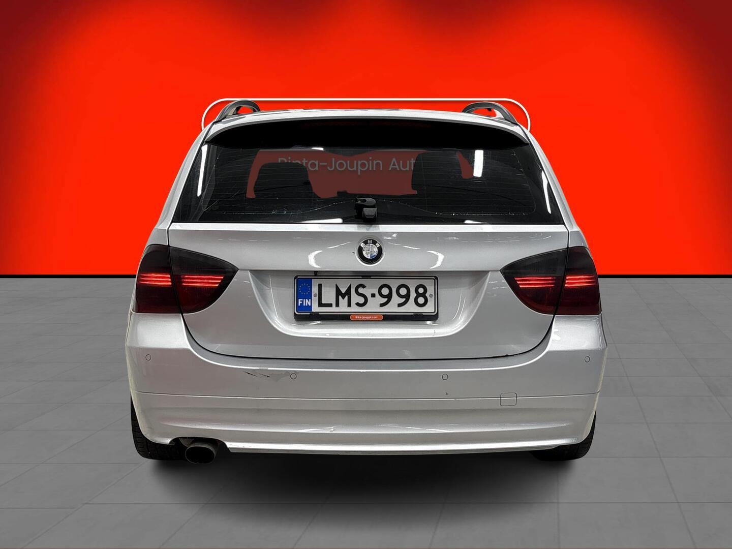 BMW 320 2006