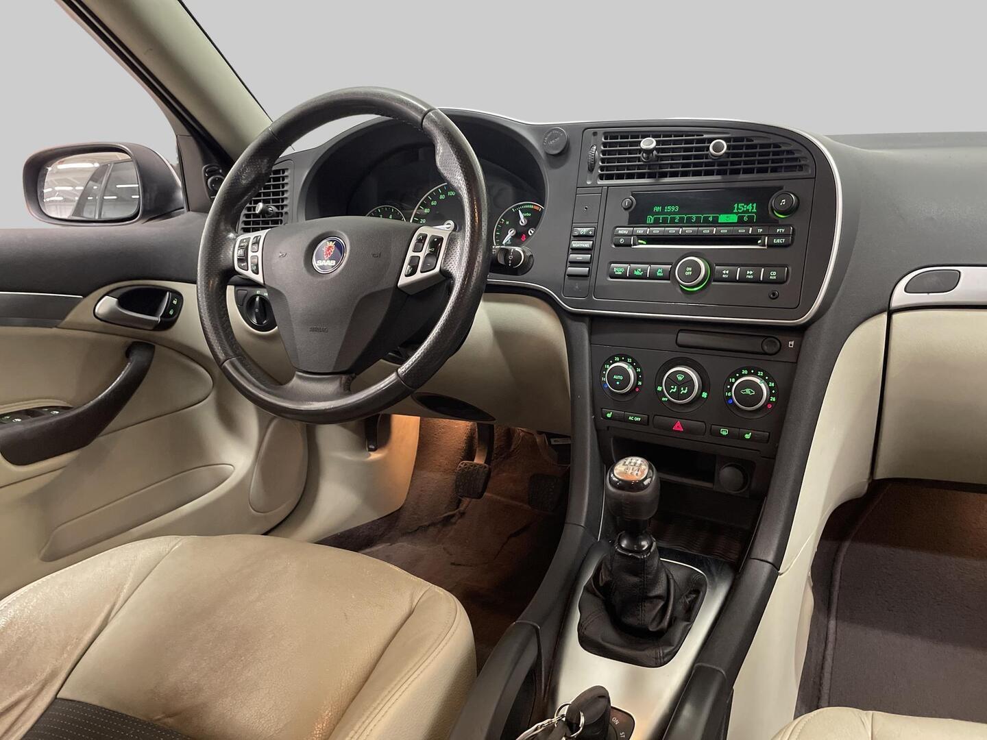 SAAB 9-3 2009
